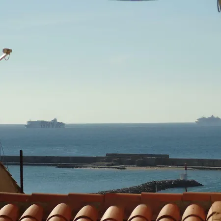 Dom wakacyjny Le 8 A *